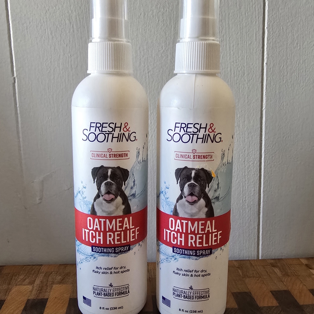 Oatmeal Itch Relief Spray - White - 2 Bottles
